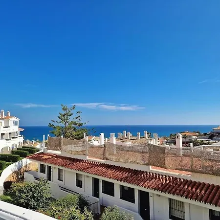 Hermoso Piso En Con Vistas Al Mar