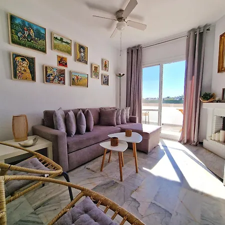 Hermoso Piso En Con Vistas Al Mar